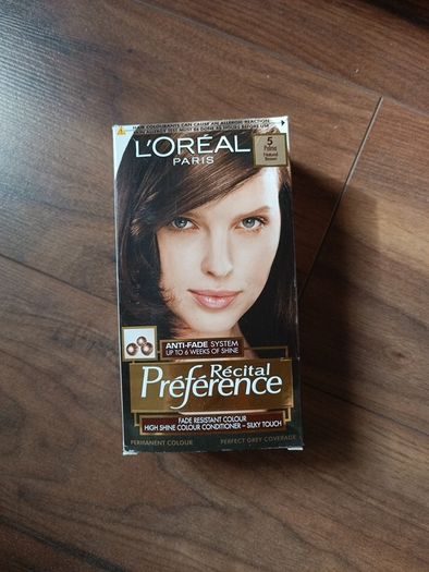 Hair Dye LOreal Natural Brown