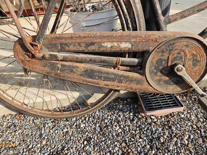 Antique bicycle, Humber womens bike with brooks saddle. Needs a lot of work or would be suitable for pub memorabilia. Free, for collection only.