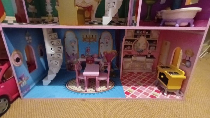 Dollhouse
