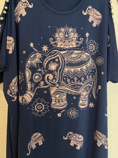 Beautiful Cold Shoulder Top