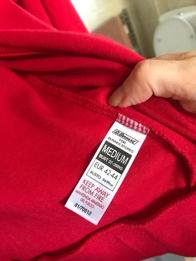 Dunnes Stores red zipped cardigan size 8-10