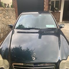 2002 Mercedes-Benz C-Class C270. Diesel saloon. Avantgarde.