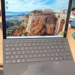 Microsoft Surface Pro 6 -Core i5 8th Gen | 8GB RAM | 256GB SSD | Touchscreen | Windows 11 Pro