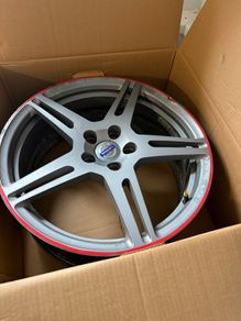 4 18 alloys one is slightly damaged
