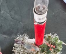 Vintage Christmas Welcome Candle Light Working  Robin & Holly Log Base