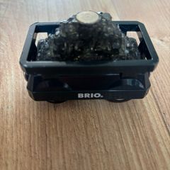 Brio Light Up Gold Wagon