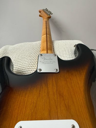 Mint Condition Fender '50s Classic Strat - Custom Shop Design - MIM - Beautiful Flame Neck - American Vintage Pickups