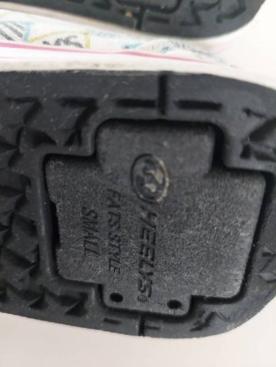 Genuine Heelys Fast Style Uk 2 / Eur 34