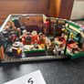 Friends Lego Set - Central Perk Image 4