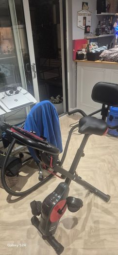 Folding exercise bike