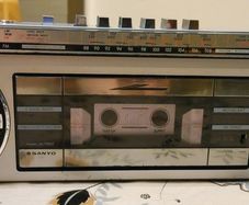 From 1982's SANYO M-7100LE Radio Stereo Cassette Recorder, working good.