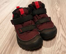 Quechua winter boots size Junior 8