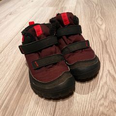 Quechua winter boots size Junior 8