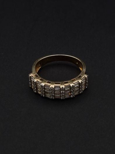 Signed Elanza Sterling Silver Cubic Zirconia Ring