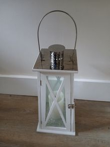 White lantern, 28cm tall