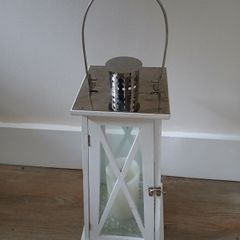 White lantern, 28cm tall