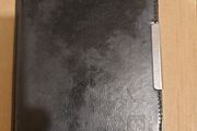 Amazon Kindle in lovely Black leather case, displaying error code 2