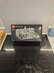 Lego Architecture Trafalgar Square 21045