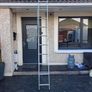 Two piece extendable ladder Image 3