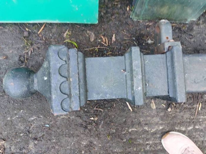 cast iron gates