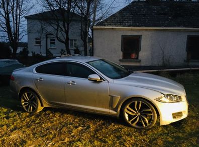 2011 jaguar XF Breaking iCar