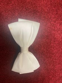 Bow hair clip