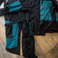 Westbeach full ski outerwear suit