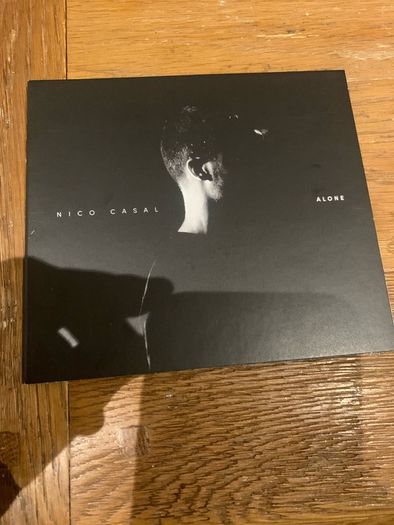 Nico Casal - Alone
