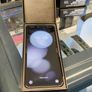 Samsung Galaxy Z Flip 5 256GB Dual Sim Unlocked Mint Condition. Image 4