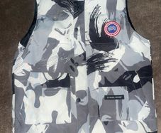 Canada Goose Camo Arctic Program Gilet Vest Grey White