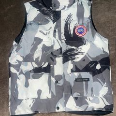 Canada Goose Camo Arctic Program Gilet Vest Grey White