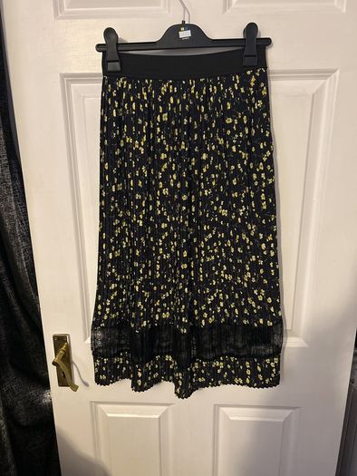 midi skirt