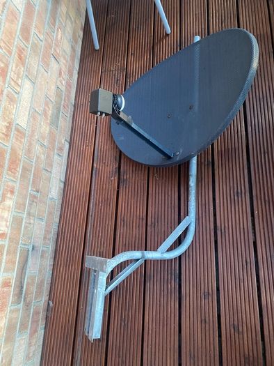 satelite dish