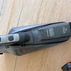 Black+Decker Handheld Cordless Vacuum Cleaner 2 batteries
