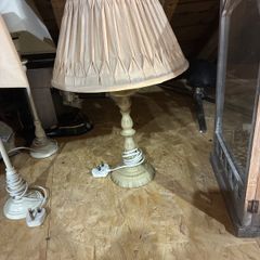 Cream lamp