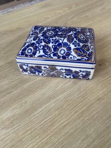 Vintage Ceramic Trinket Box