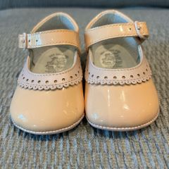 Baby girl shoes pink patent leather