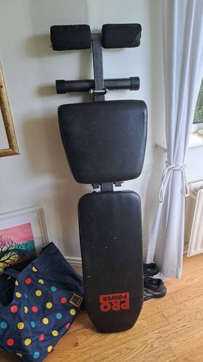 weight bench