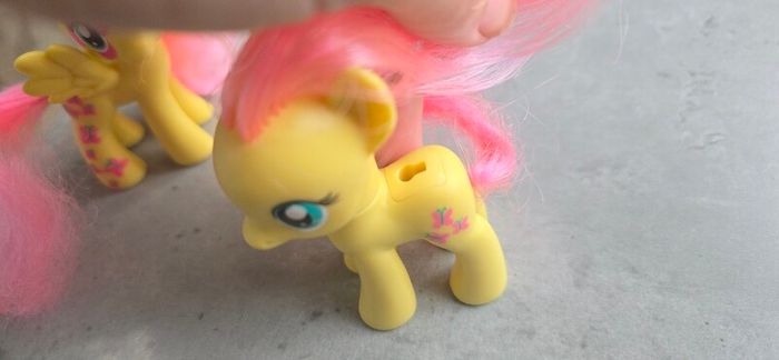 2 X Fluttershy 3 inch Brushable MLP G4 My Little Pony