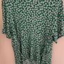 New Look Green with White Flowers Short Sleeve Top Image 2