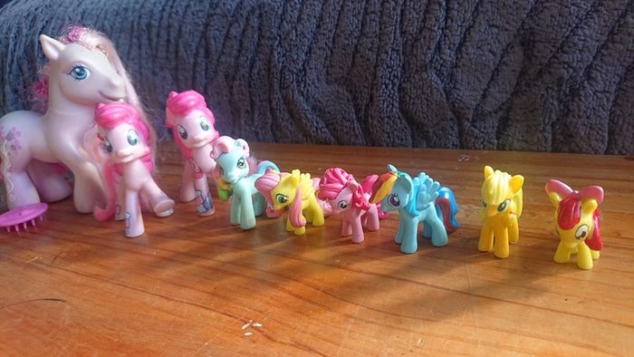 Ponies