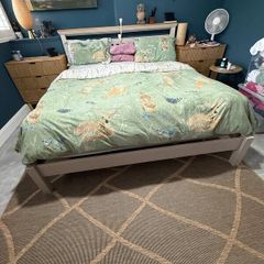 Bed frame 6ft