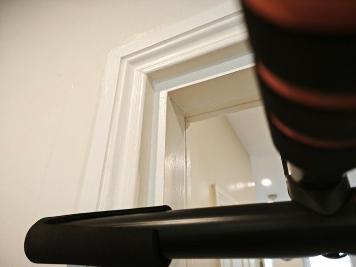 Chin Up / Pull Up Bar
