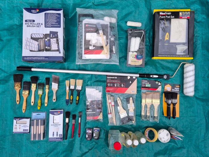 Paint rollers brushes etc