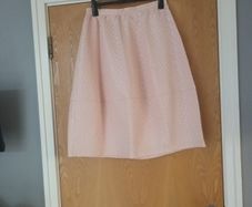 Topshop Skirt. S.14.  New-No Tag.