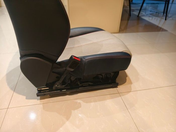 BYD Atto 3 Front Passenger Seat Complete