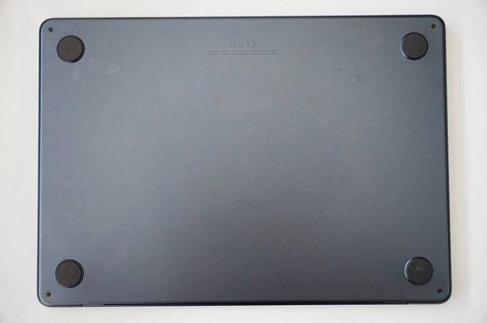 Macbook Air M2 midnight blue 256 gb