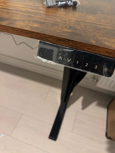 Standing desk