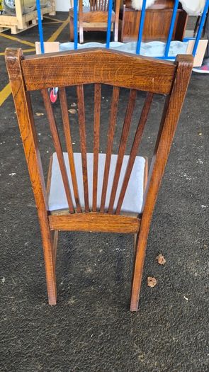 Vintage Oak Extendable Table + 4 Matching Chairs
