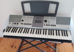 Yamaha Digital Keyboard PRS-E413